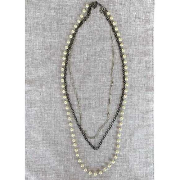 Vintage Inspired Long Pearl and Chain Necklace Elegant Layered Design 34" Length - Picture 8 of 10